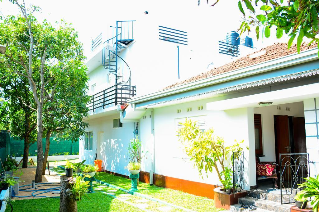 Mama Beach Villa Negombo Kültér fotó